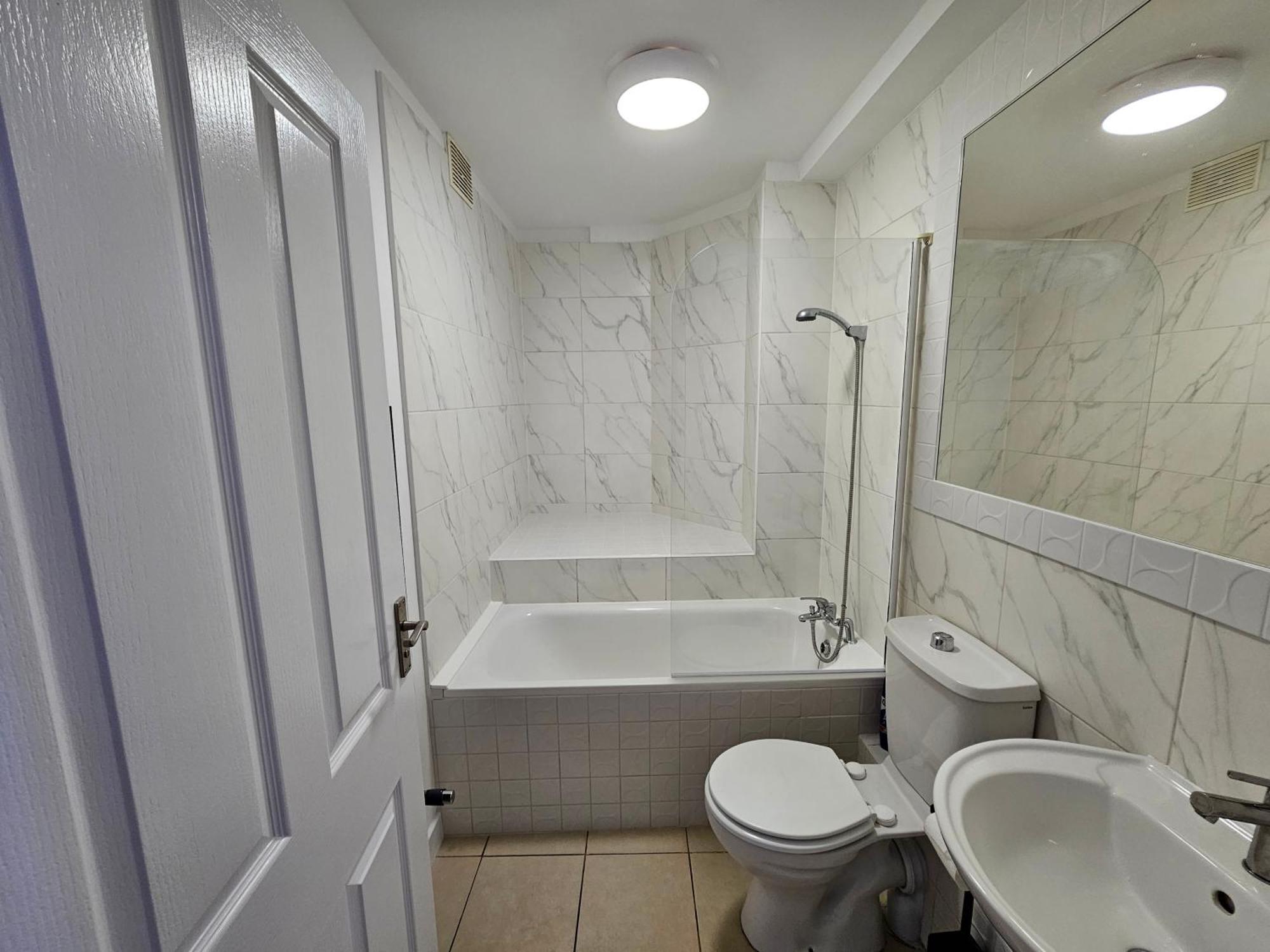 London E1 Apartment Exterior photo