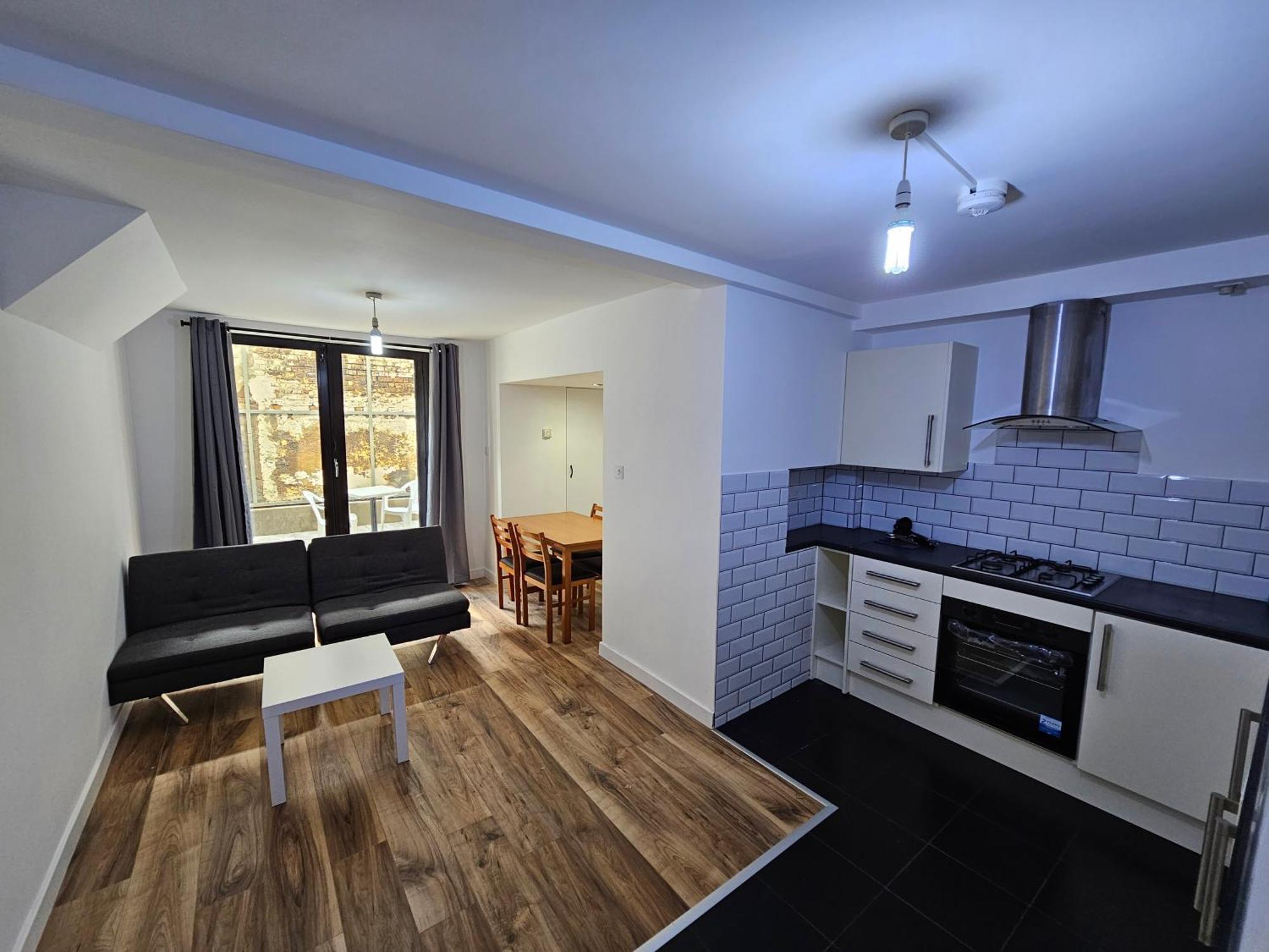 London E1 Apartment Exterior photo